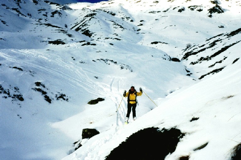 L'ultima neve scendendo dal Tochuhorn