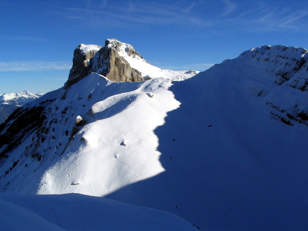 la remontée au col pour basculer sur la combe de montarquis