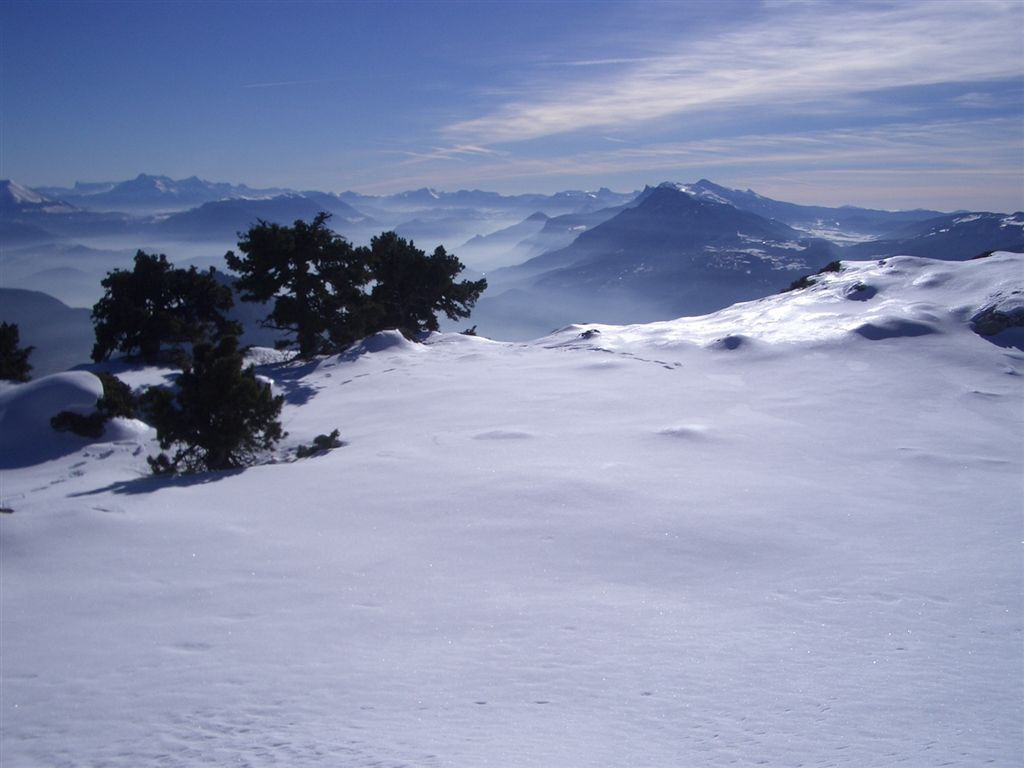 Du sommet du Rocher de Chalves