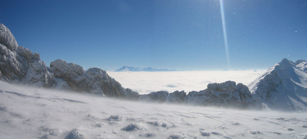 Vue vers le Sud du Plateau du Cornafion