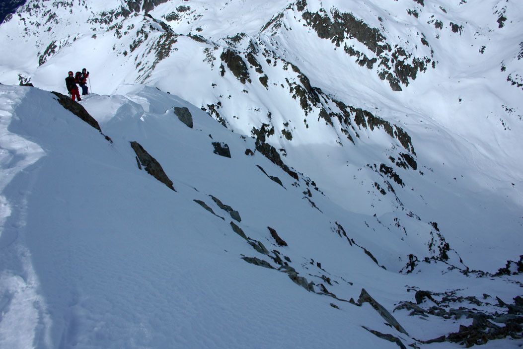 Vue du sommet du rocher des Pâtres, le couloir des STAPS