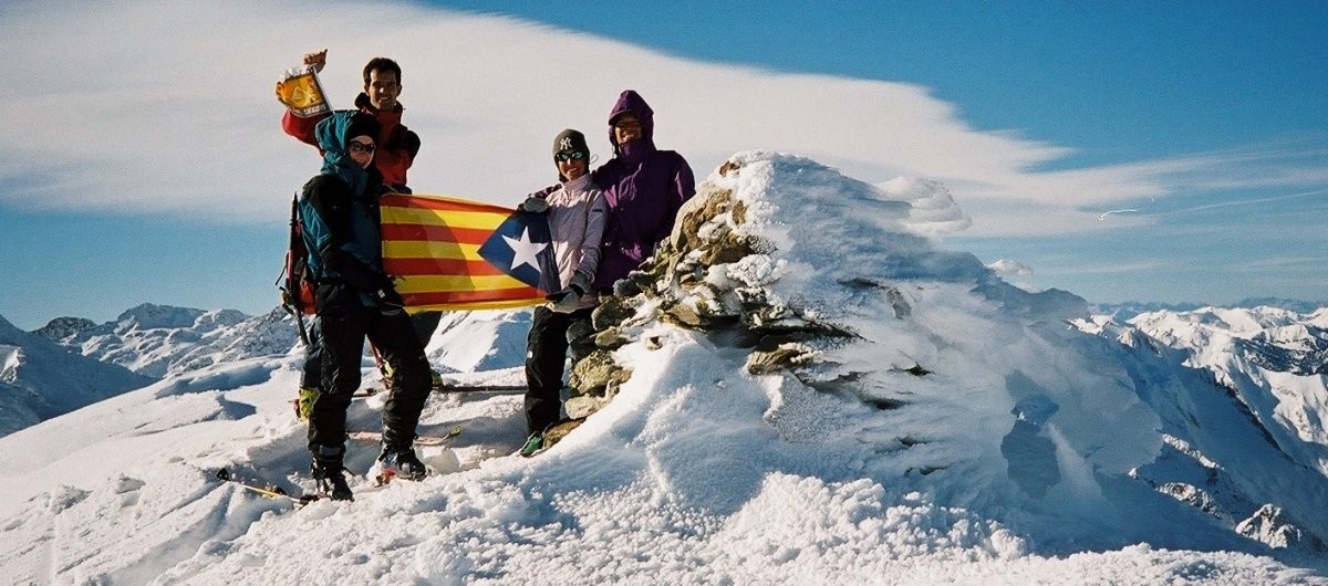 " Visca Catalunya LLiure !!! ", au sommet du Montarenyo.