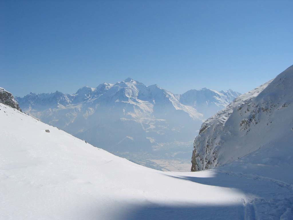 Vue sur le Mt-Blanc, depuis le col de la Forclaz