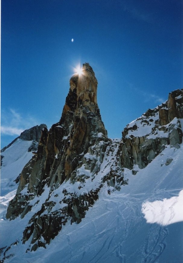Vue vers les Périades du glacier du mont Mallet
