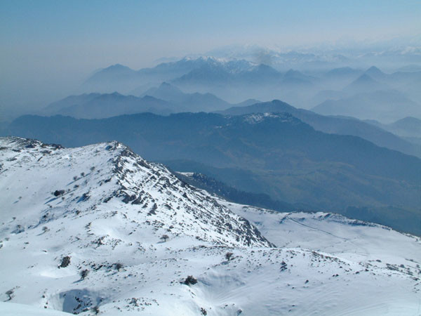 Bustaco desde la cumbre del Pienzu