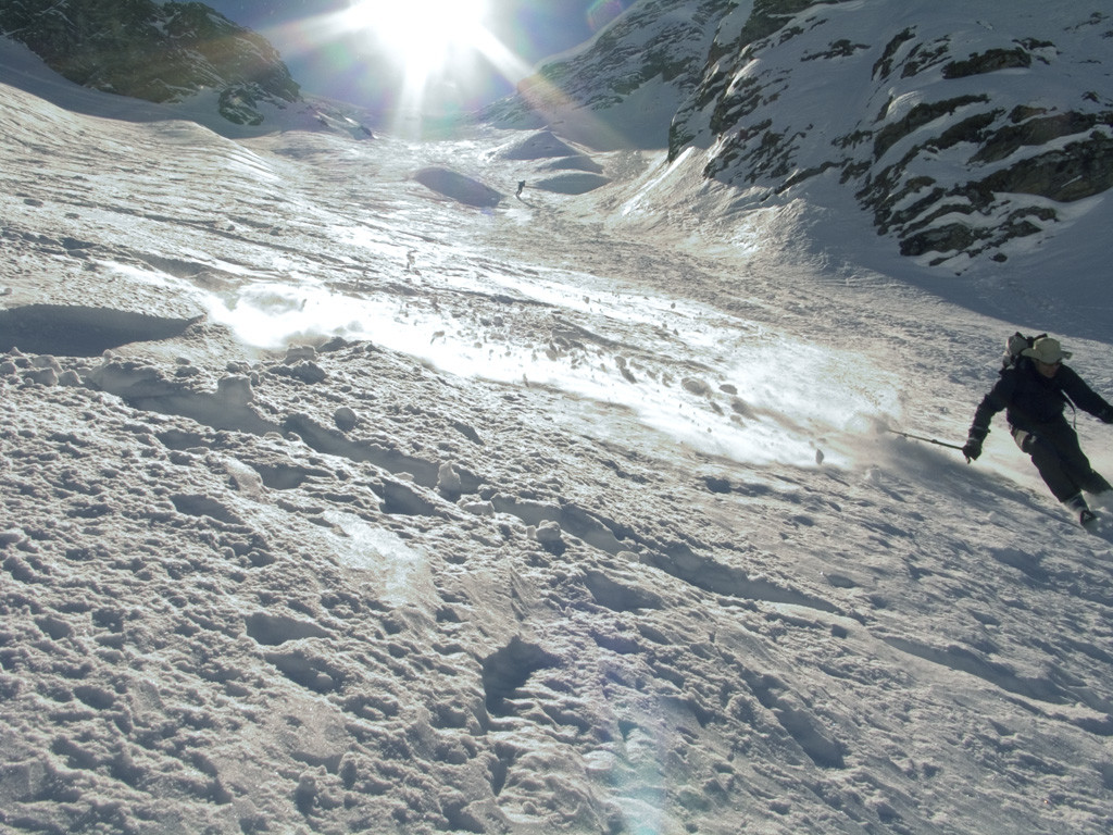 pente N du Gsür , poudreuse garantie