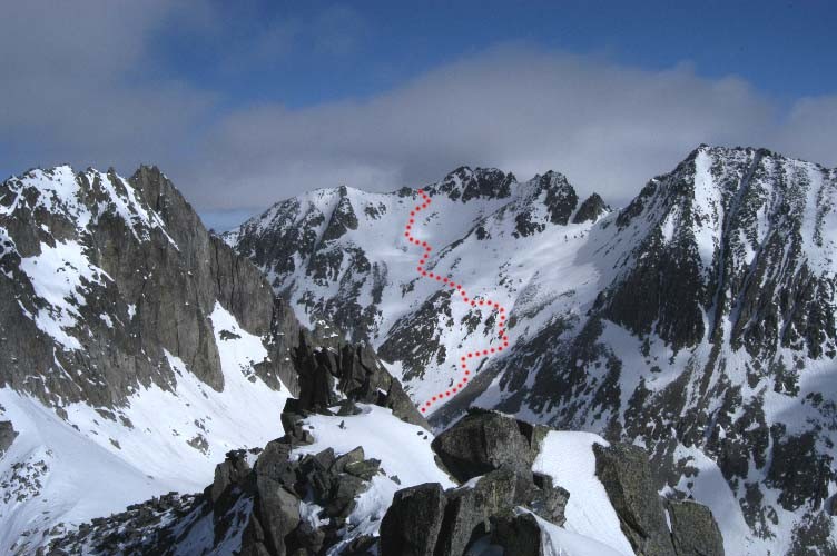 Il versante di salita al Brichplanggenstock dal Piz Tiarms