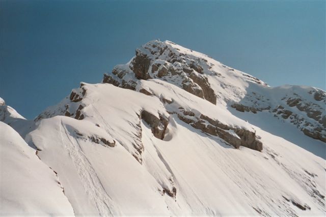 Le sommet si proche, si loin!