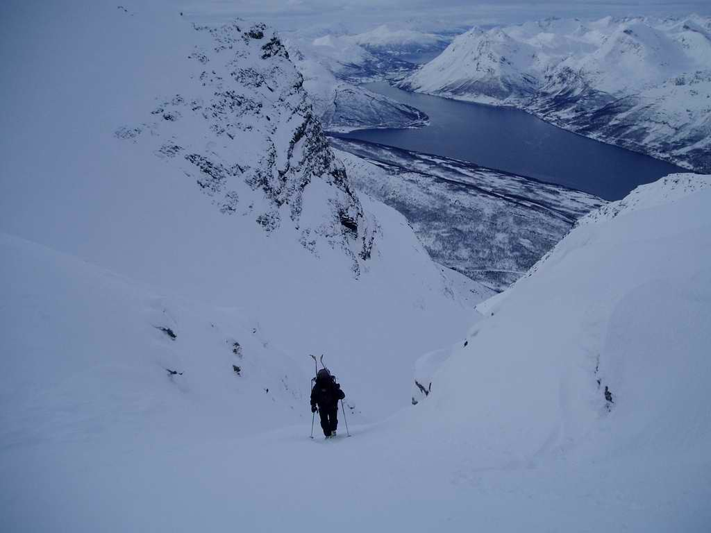 Jiehkkevarri : fin du second couloir