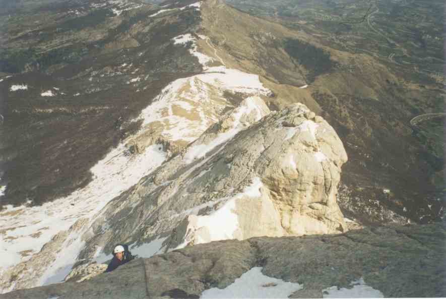 Sulla cresta NE del Corno Piccolo