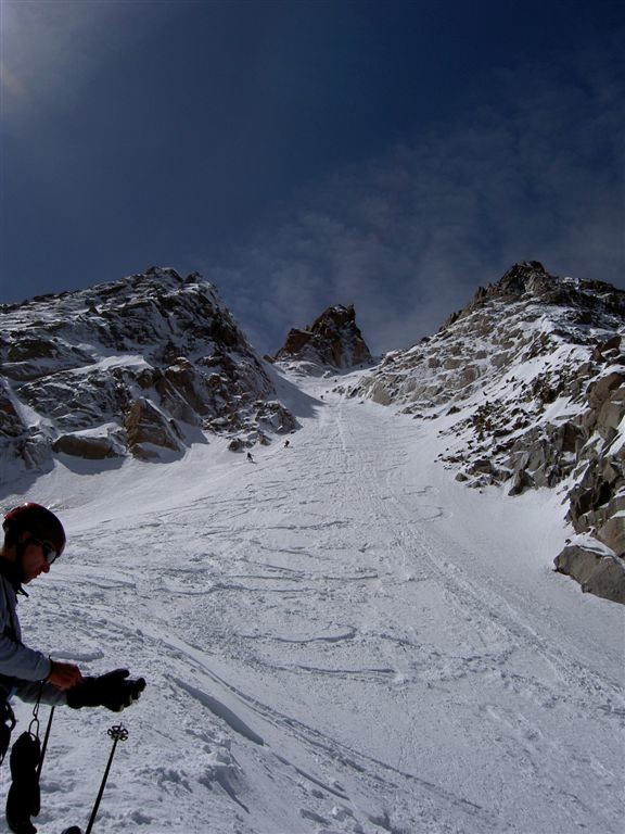 Nombreuses traces de descente dan le couloir Spencer