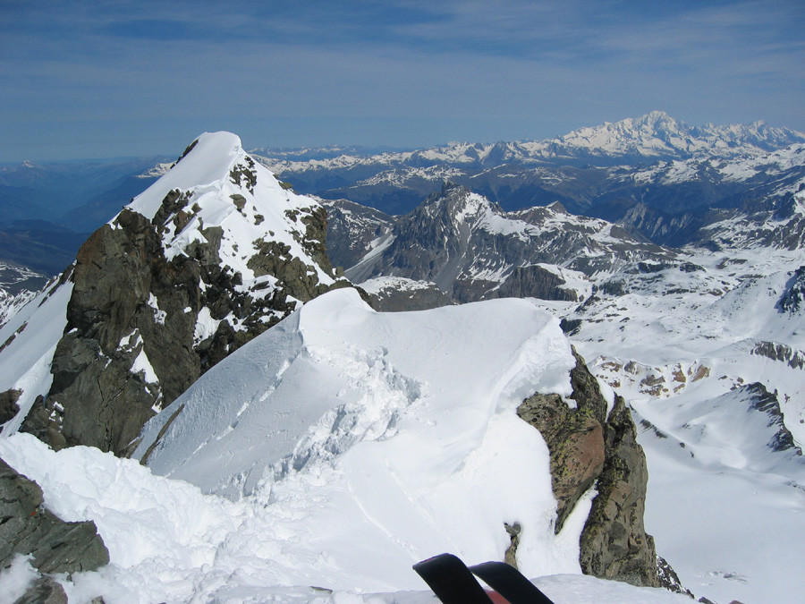 AIguille de Peclet_ arrête sommitale