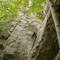 Isabelle dans "Finesse" au Paradis, Suisse.