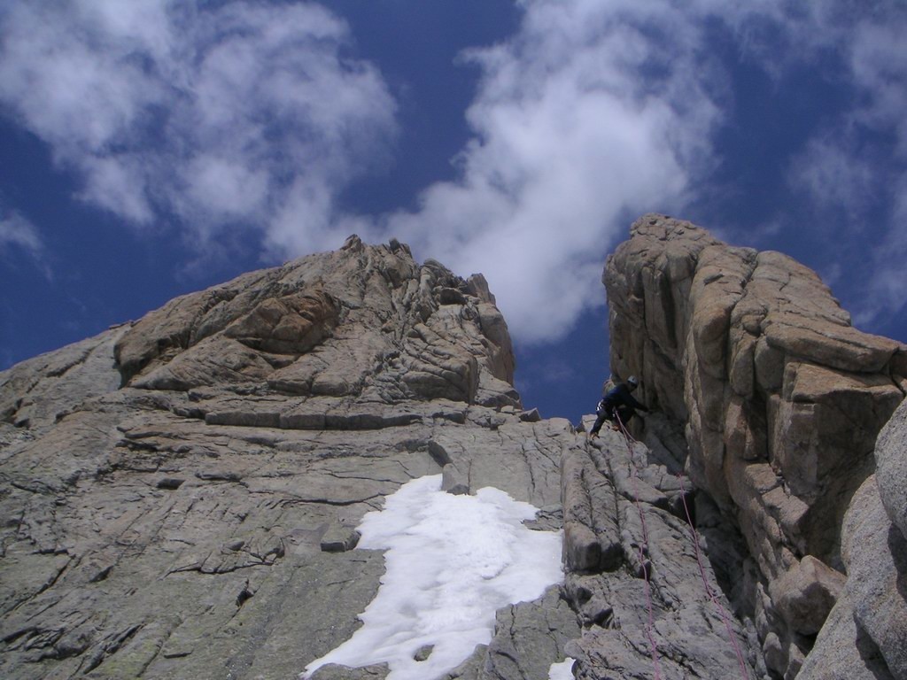 Dans la descente par l'arête S