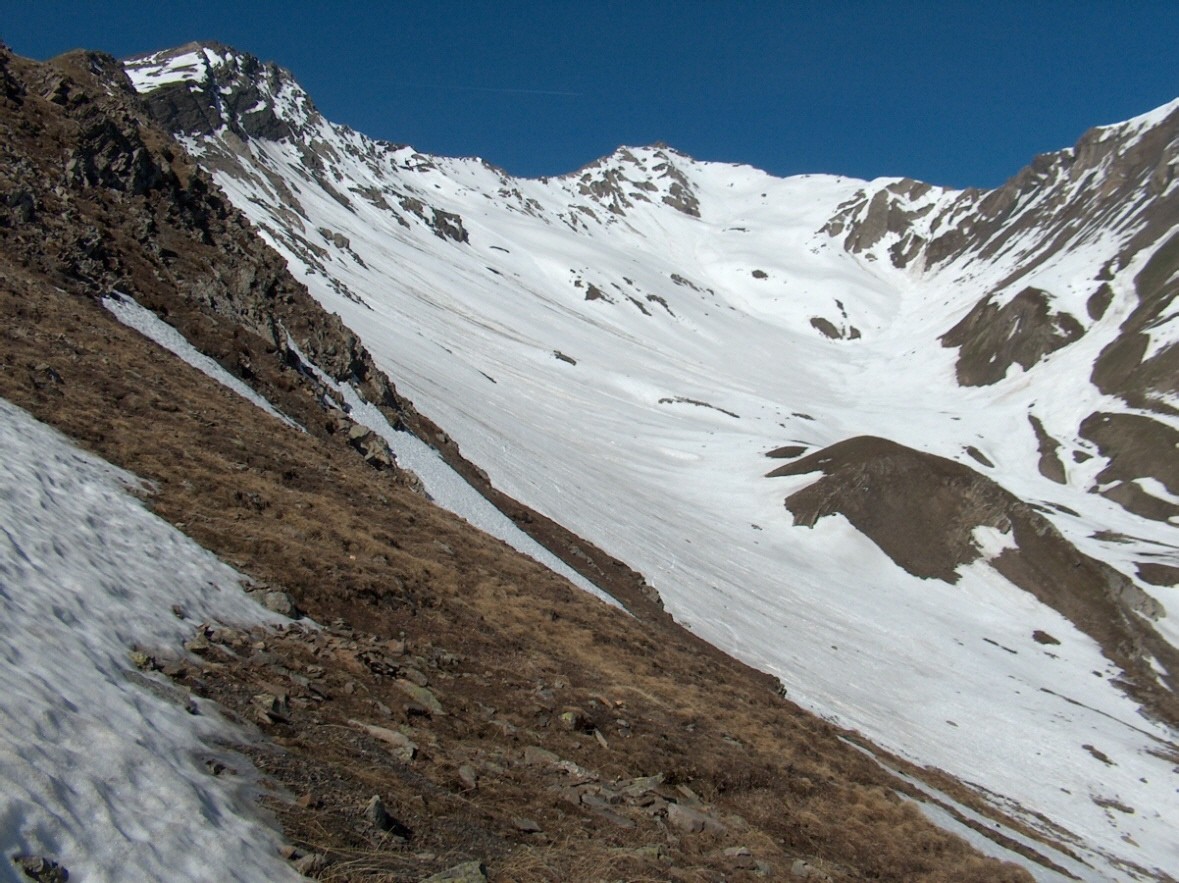 Le Vallon du Fond et le Pic des Trois Evêchés (3116m)
