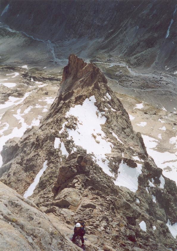 Manue sur l'arête wnw du pic nord des Cavales