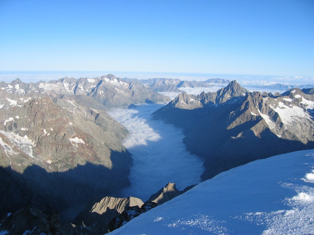 Mer de nuages sur la bérade