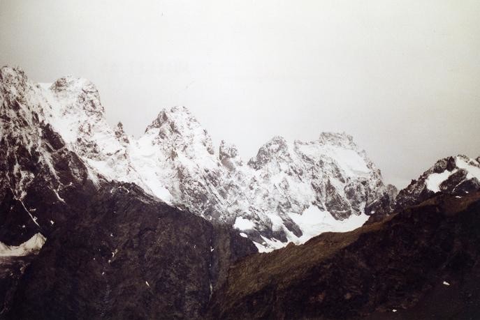 Les faces nord du glacier noir