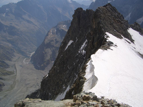 Avant l'antécime sur la montée du Coolidge.