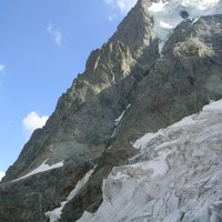 Trois Dents du Pelvoux: l'Arête NE et le couloir Chaud