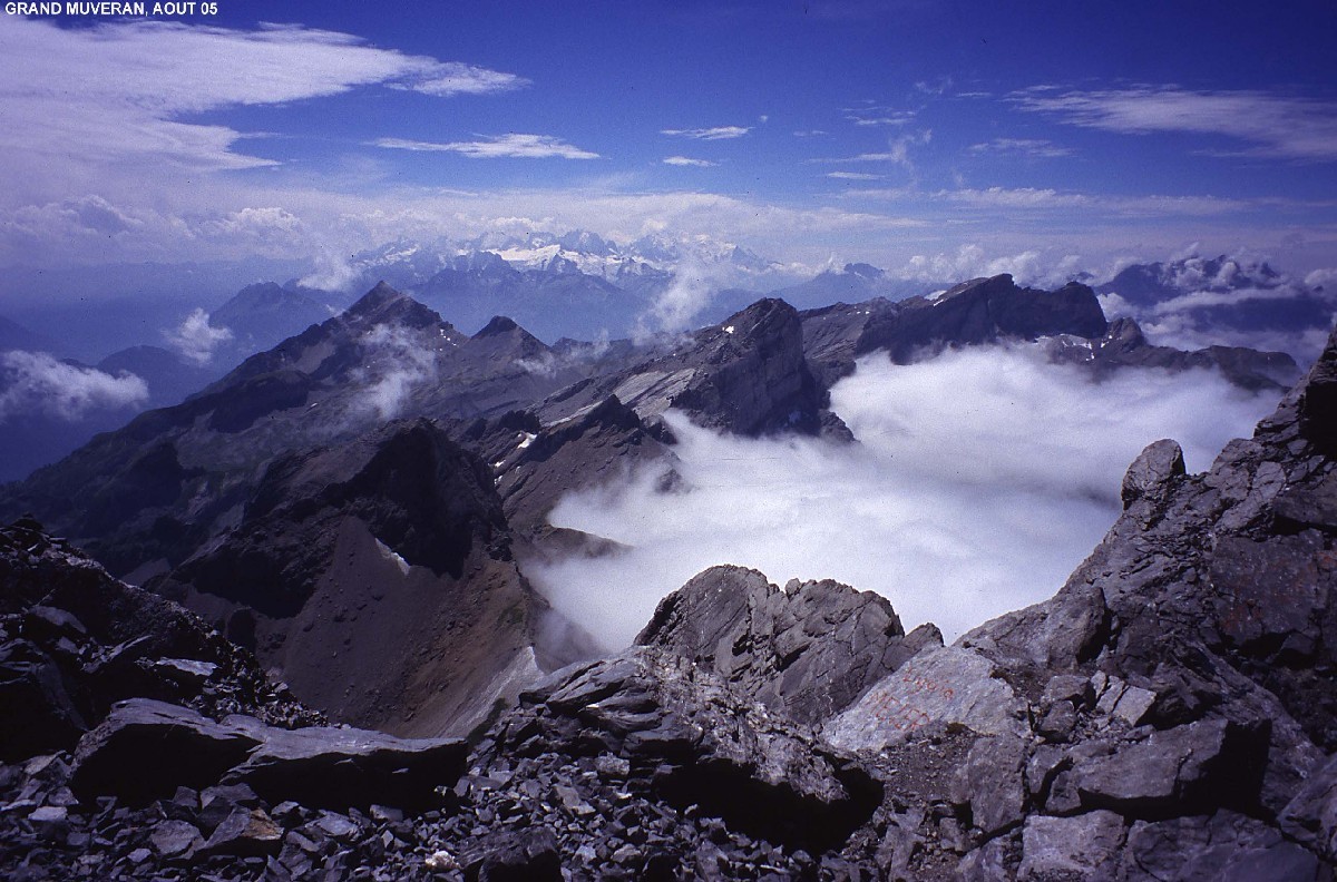 Panorama du sommet du Grand Muveran