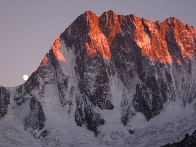 Nord delle Grandes Jorasses dal ref. de Couvercle