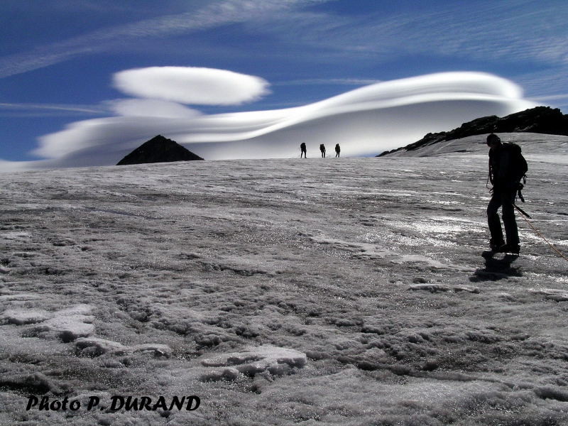 Lenticulaire au dessus du glacier du ruitor