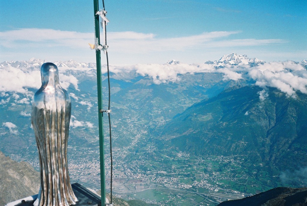 Monte Emilius (3559m) - Vue sur Aosta et le Grand Combin