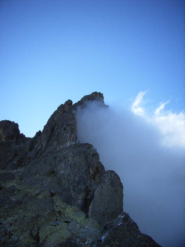 Les brumes de la face N de l'Ossau