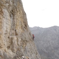 Une grimpeuse dans "Vidéo Clip" à Kalymnos.