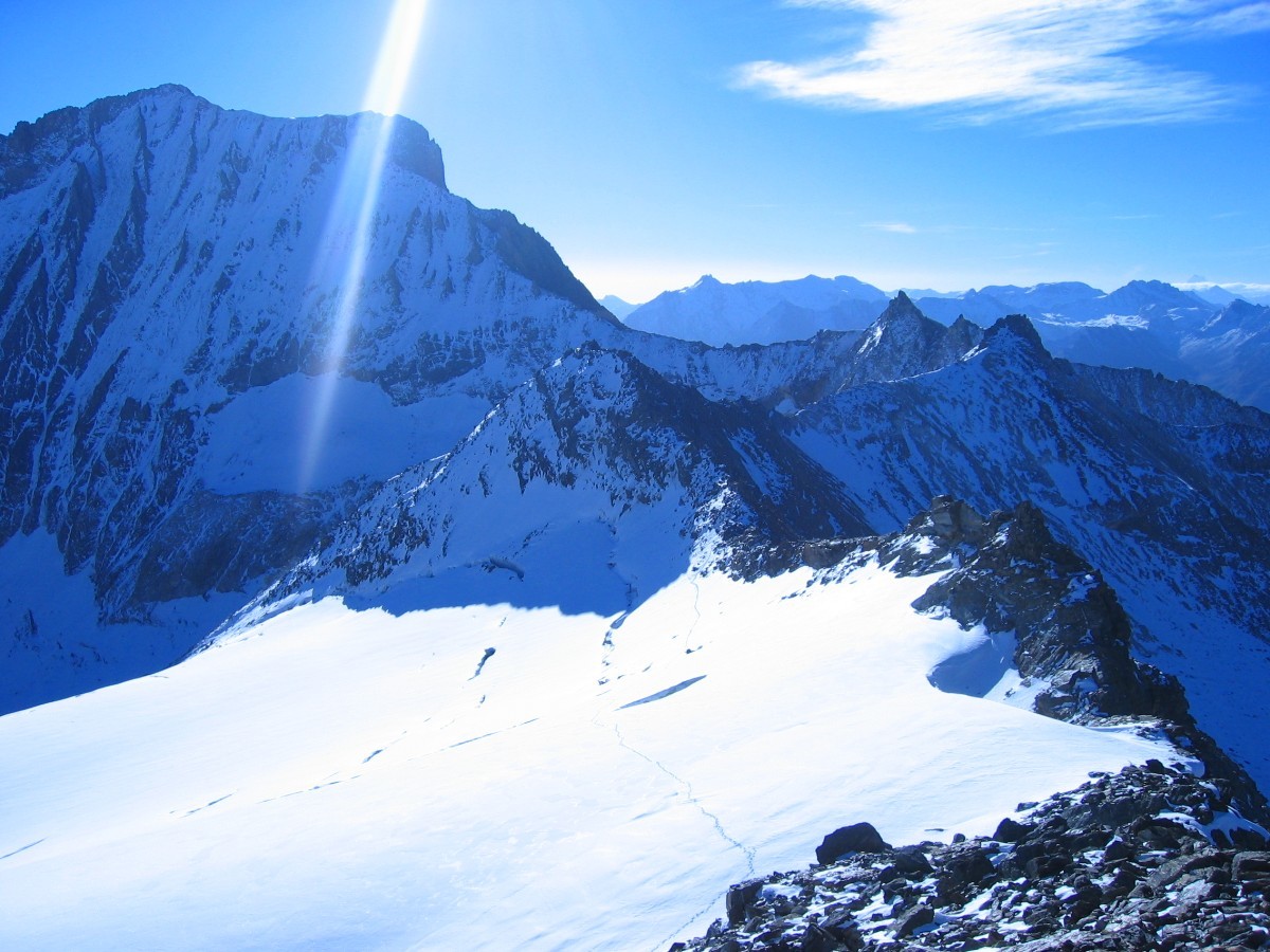 le col du Labby vu du couloir sous la pointe