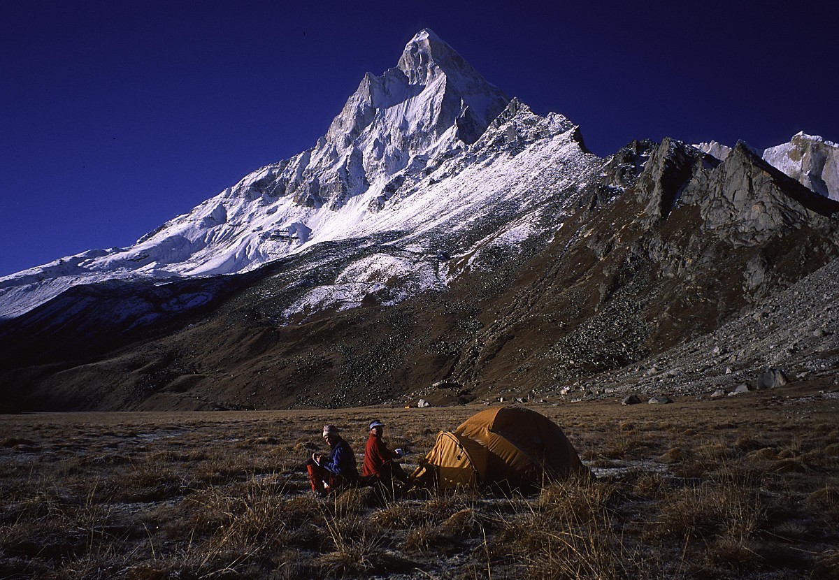 Tapovan (4400m), camp de base du Shivling (6500m)