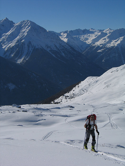 Piz Cotschen, i dolci pendii prima della Chamanna Cler