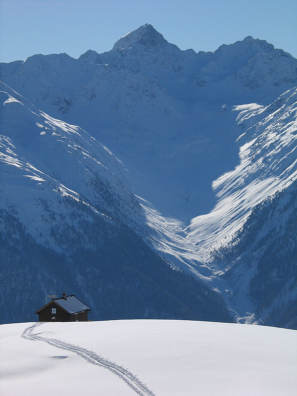 Ambiente "Engiadina" alla Chamanna Cler, Piz Cotschen