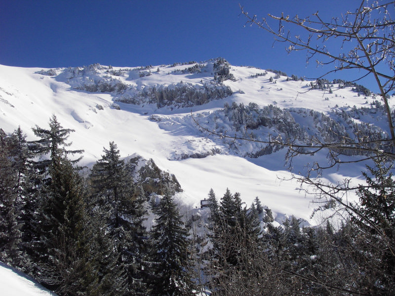 Les belles pentes au dessus de la cabane