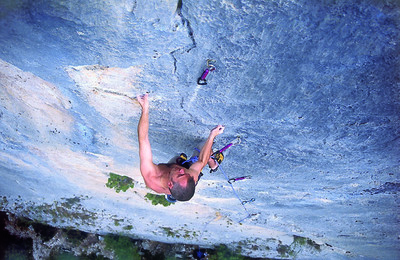 PP dans 'Pièce Montée', 7c+, Bellecombe-Tarendol (Drôme)
