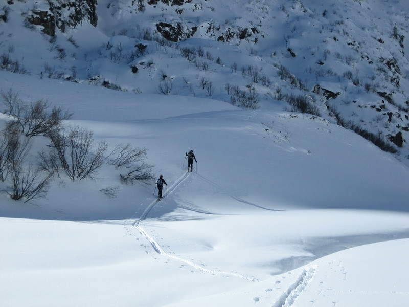 Montée dans le vallon d'Emaney