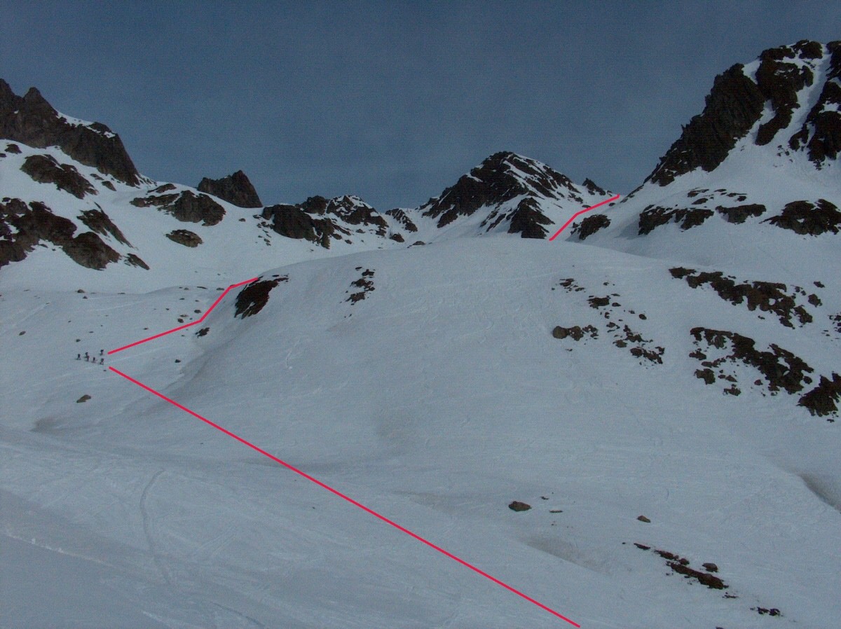 Pentes sous le Col de la Lavoire.