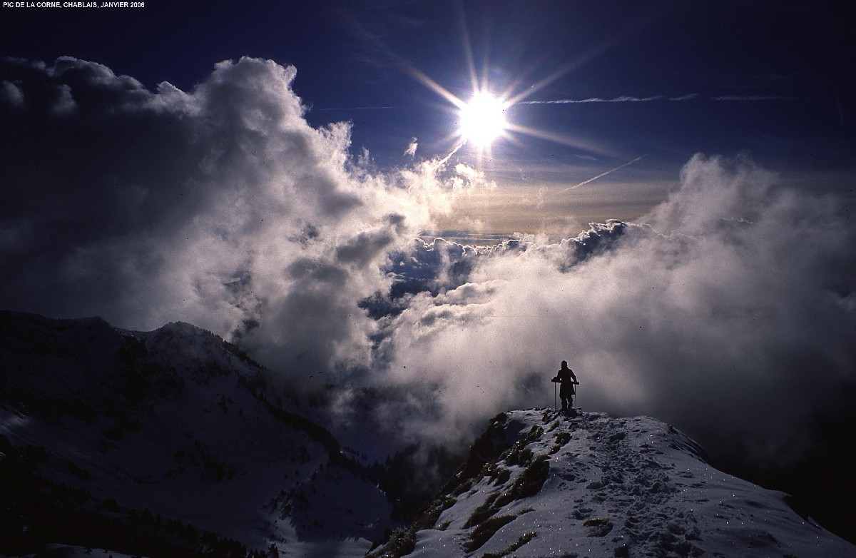 Arête sommitale du Pic de la Corne