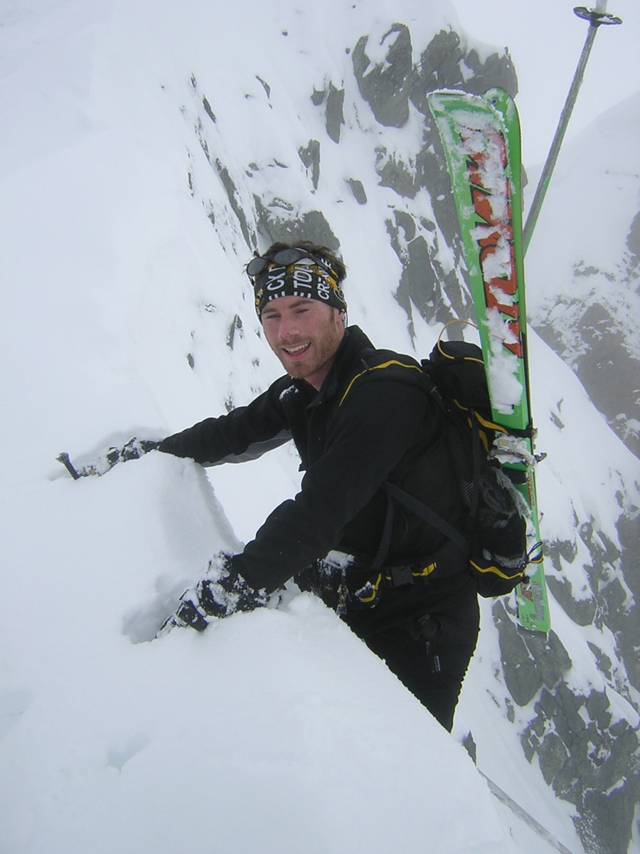Sortie du couloir N du pic de la Pierre
