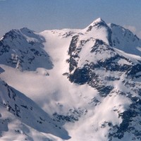 Lo splendido vallone finale del Duan preso dalla Cima del Piz Mäder (marzo 2003)