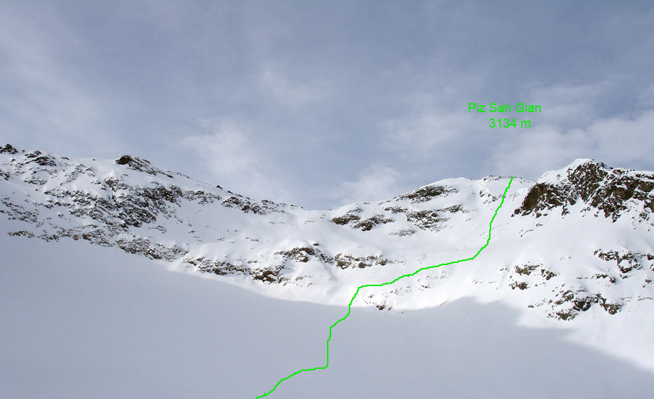 La ripida paretina finale al Piz San Gian 3134 m.