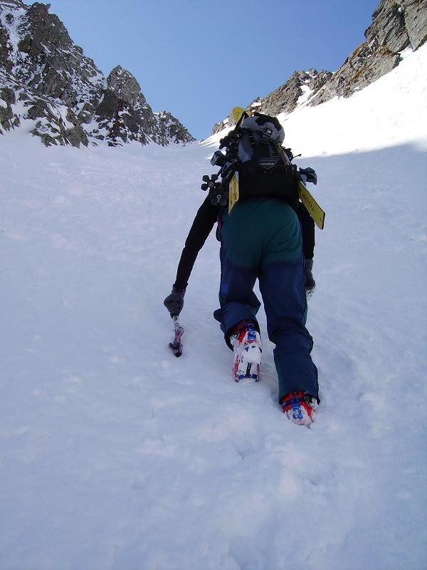 Dans le bas du couloir
