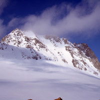 Il Chüebodenhorn 3070 m dal versante NE.