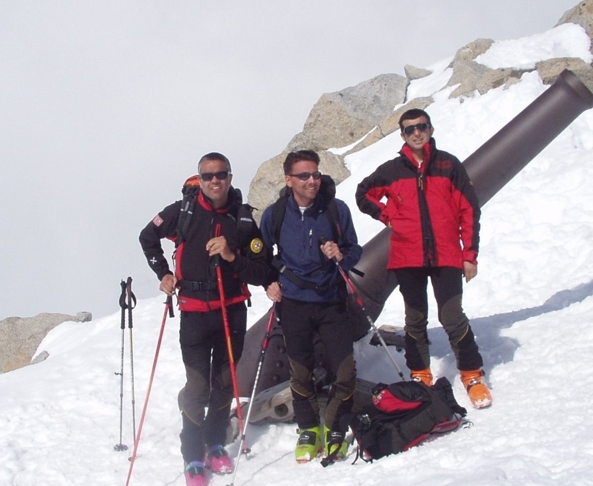 Autoscatto al cannone degli alpini in adamello