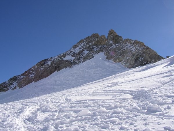 Pic de Neige Cordier depuis le col Emile Pic