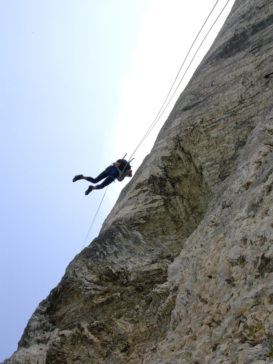 rappel fil d'araignée sous la Baume de la Savoyarde
