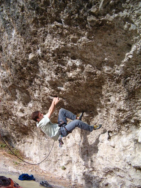 etienne 7a+ Mont Dauphin