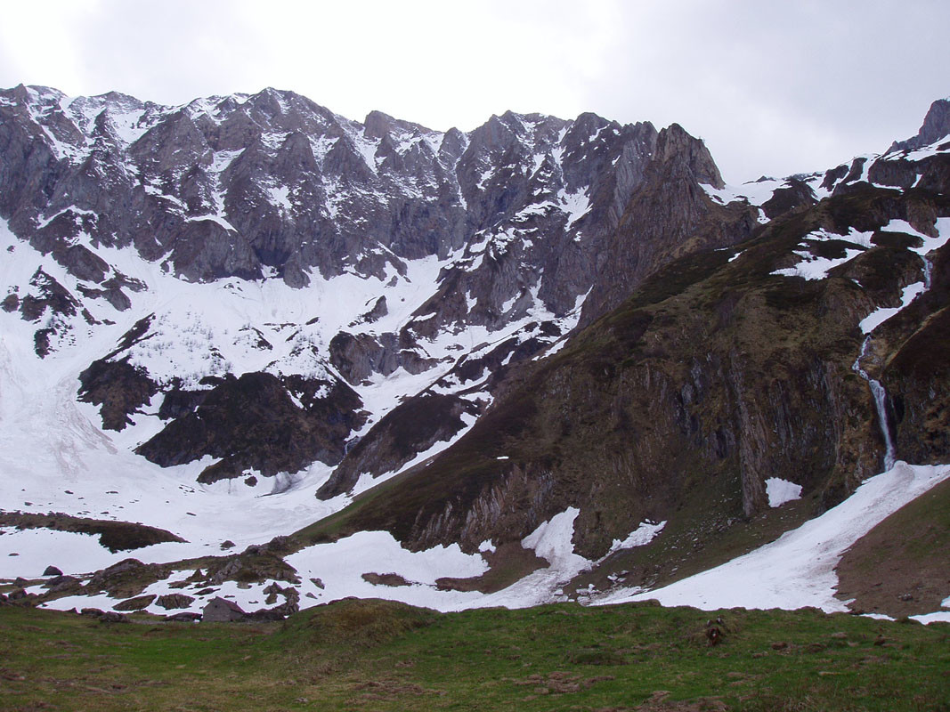 Cuns d'Aula 2506 m , derrière c'est le Val D'Aran ( espagne)