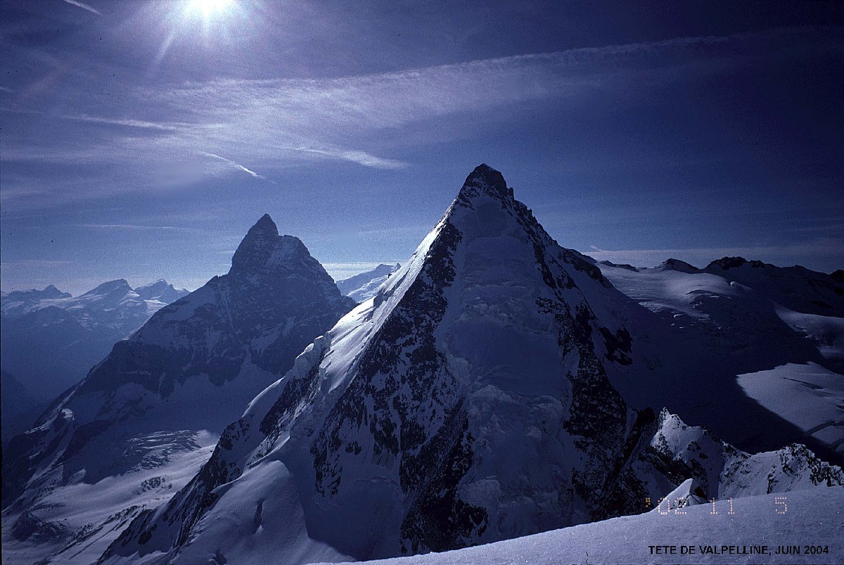 Cervin et Dent d'Hérens vus depuis la Tête de Valpelline